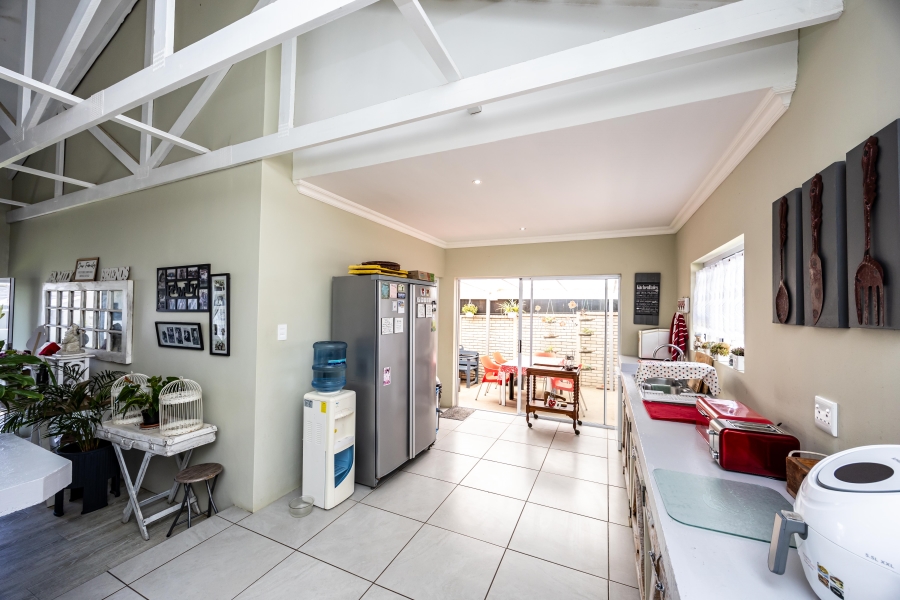 3 Bedroom Property for Sale in Kidds Beach Eastern Cape